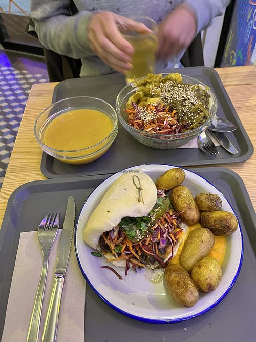   at Le Crémieux in Paris