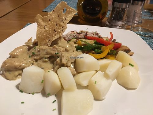 The vegan chicken🙏🏽 at Marenita Beach Club in Mallorca