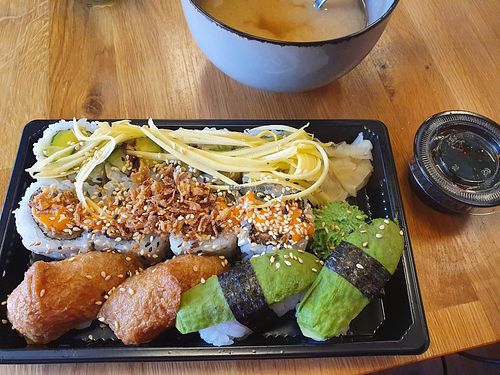 In Triangeln sushi at Pleasure Food in Malmo