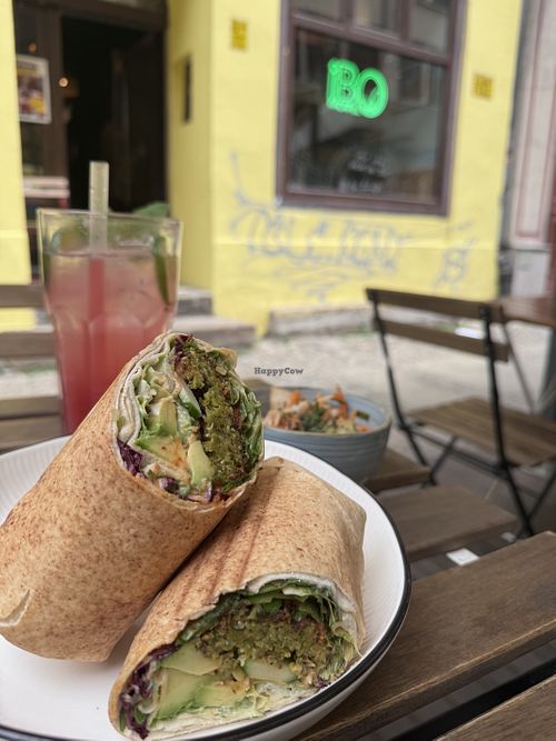 Chillin   at iBO Falafel in Wroclaw