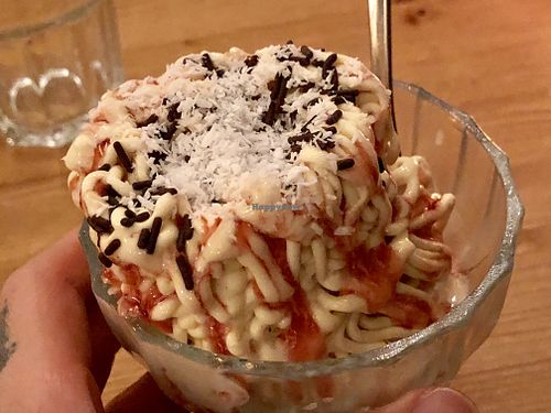 phantasy creation dessert at Signor Verde in Cologne