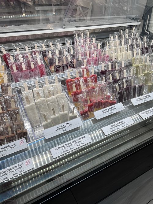 flavours  at Anjuna Ice Pops - Pozsonyi Ut in Budapest