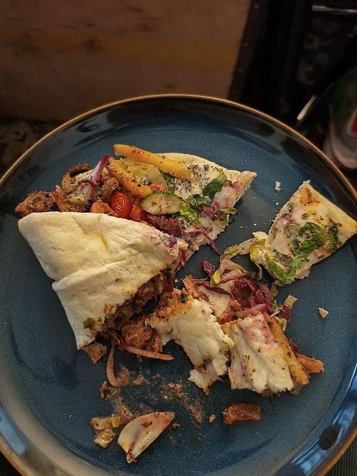 Vegan gyros at Louis' in Buckingham