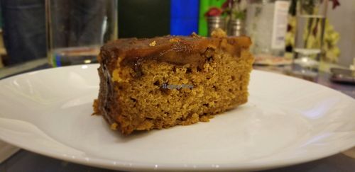 Apple cake at Bayt Sara in Amman