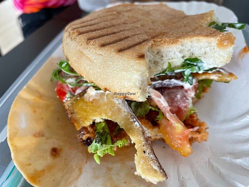 Tofu burger at Vleischerei in Leipzig