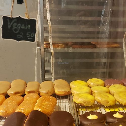 Vegan donuts at Wongz Donutz in Winchester