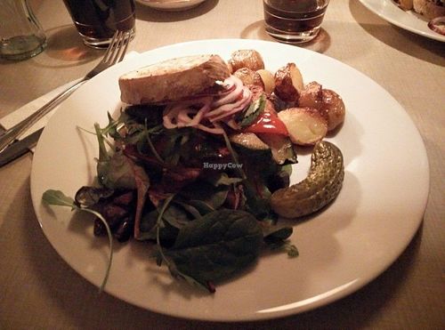 Las Vegan Burger at Kalaset in Copenhagen