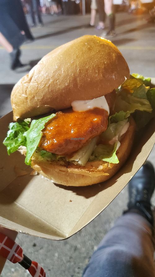 Super saucy Buffalo chicken burger 💖 at Garden Grill in Las Vegas