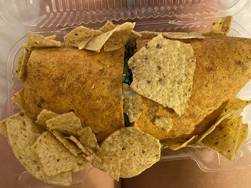 Hummus wrap at Healthy Kitchen 33 in Naranja