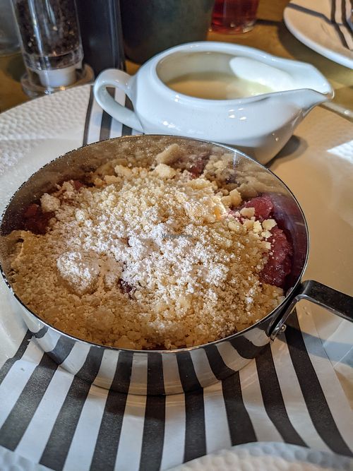 Apple and Damson Crumble with Custard 😋 at The Trout Inn in Oxford