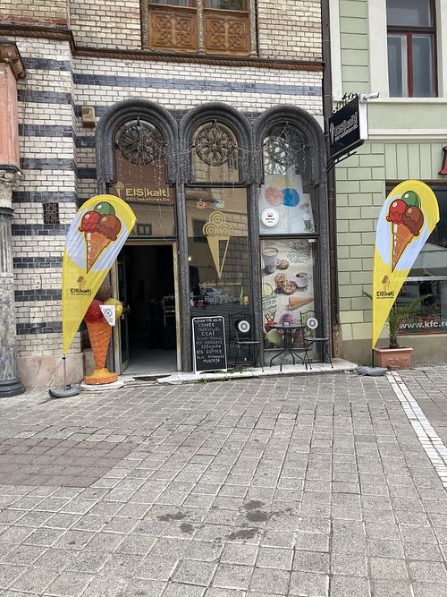  at Eis[kalt] in Brasov