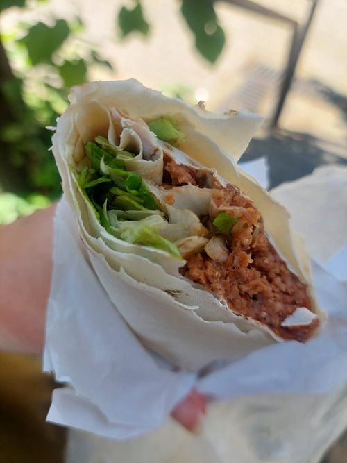 Wrap 200gr for 2 euros at Cigköfte Evi in Prizren