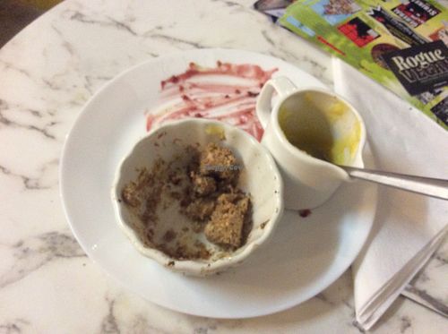 The remains of theamazing Humble Crumble at Rogue Vegan  in East London