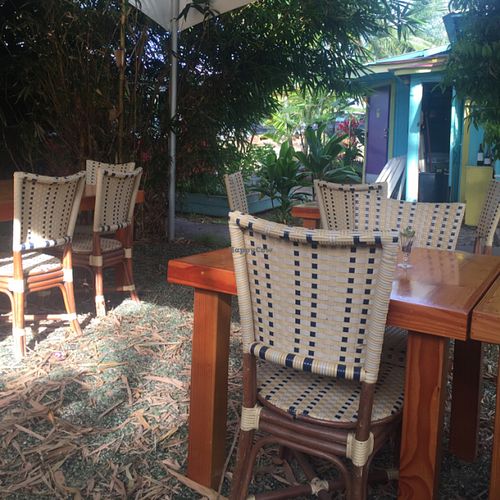 relaxing patio  at Russell's by Eat Healthy Kauai in Wailua