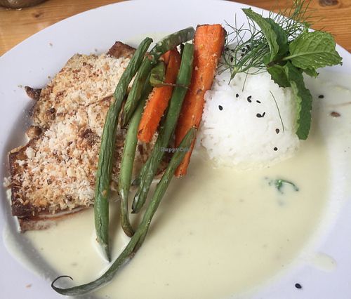 coconut mac tofu at Russell's by Eat Healthy Kauai in Wailua