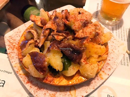 Shitake á feira... sooo tasty! at A Ribeira in Foz