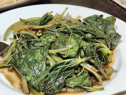Stir fried sweet potato leaves with chilli at Coco Veggie Nonya Cuisine 椰素林 in Central Singapore