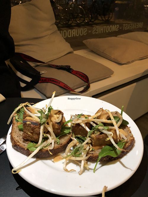 Tempeh toast (tempeh sateh) at Oliver Green - East in Amsterdam