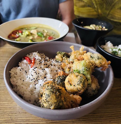 Broccoli tempura   at Plantasia in Mexico City