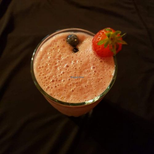 Plant-based Berry Blast Smoothie at MattsVeganDelights in Chattanooga