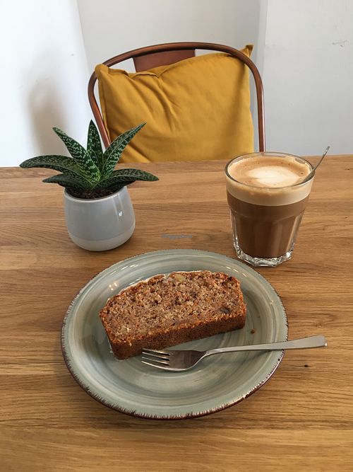 Carrot Bread and Mocha  at Esskalation in Bonn