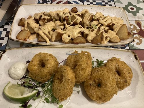 Patatas y “calamares" at La Modernista in Madrid
