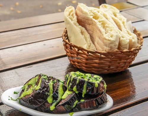 Fried eggplant and pite bread at Eretz Cantina Israeli in Buenos Aires
