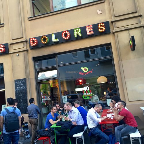 outside in summer at Dolores in Berlin