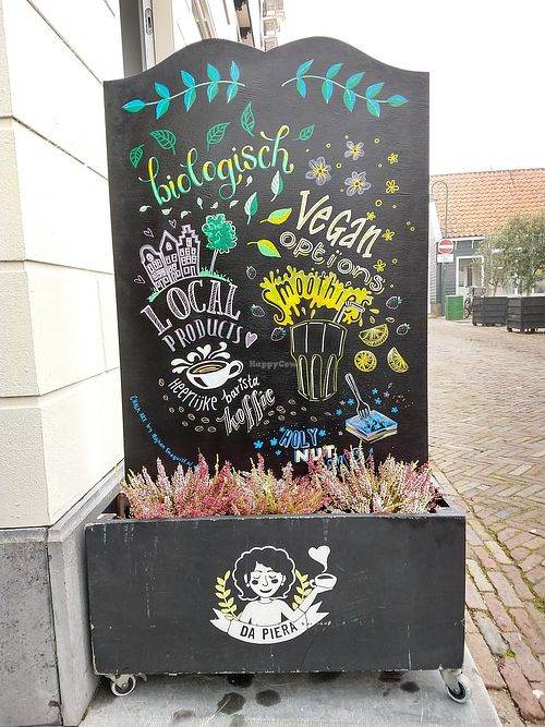 How can you just walk by this lunchroom?! at Da Piera in Monnickendam