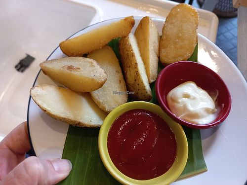 Fried potatoes at Free Bird Cafe in Chiang Mai