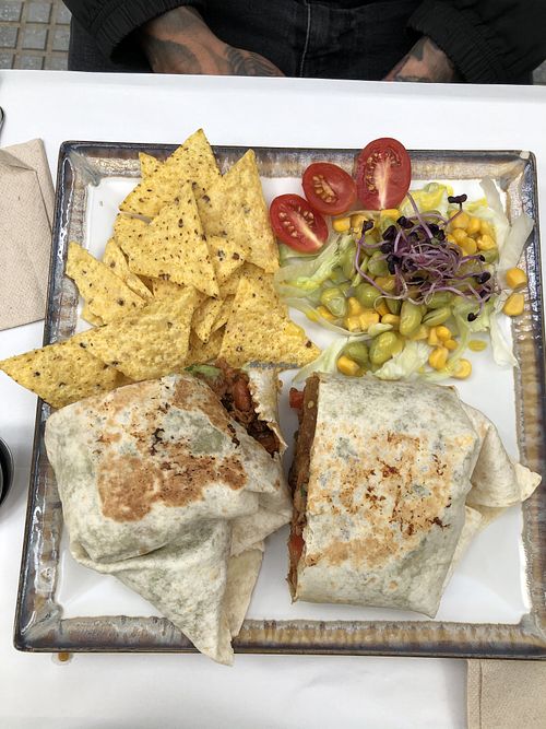 Burrito at Veganitessen in Sevilla