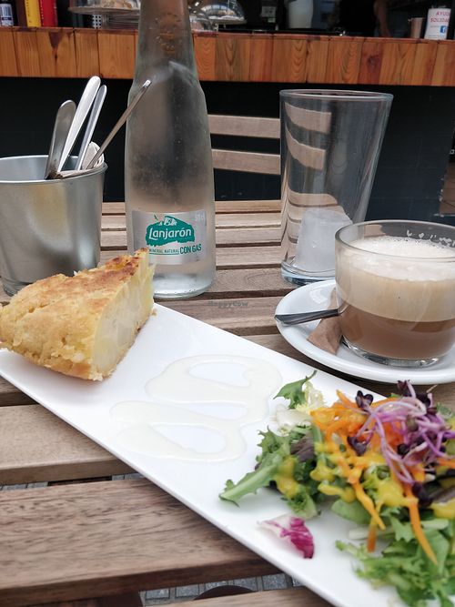  at Veganitessen in Sevilla