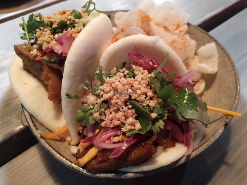 "Fake bird bun" at 88 Market in Gothenburg