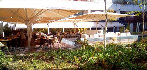 Outdoors tables at Enigma D'Alquimia in Lisbon