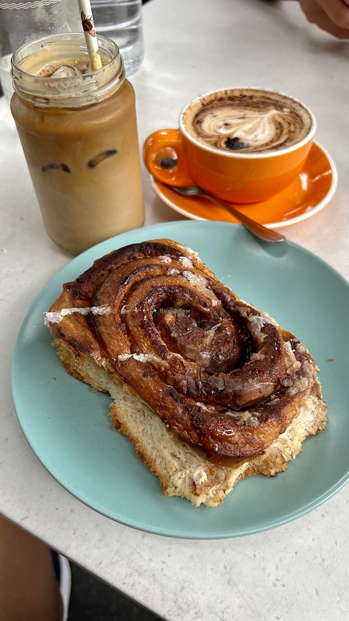 Coffees and cinnamon bun  at Oh My Days in Glebe