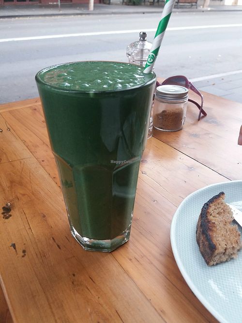 green smoothie at Oh My Days in Glebe