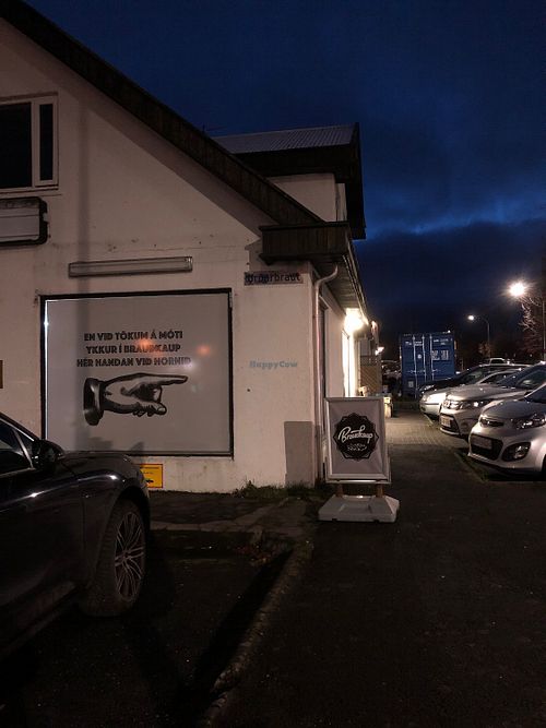 Outside  at Braudkaup in Kopavogur