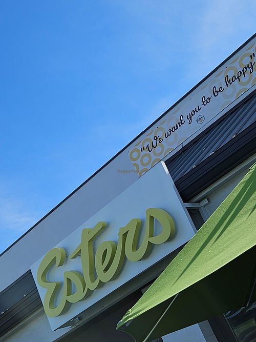 They want you to be happy at Esters Neighborhood Pub in Denver