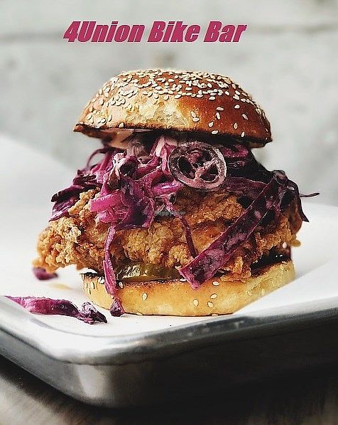 vegan burguer at 4Union in Santo Andre