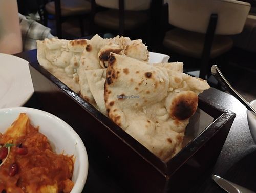 Naan with garlic at Ruchii in Blackrock