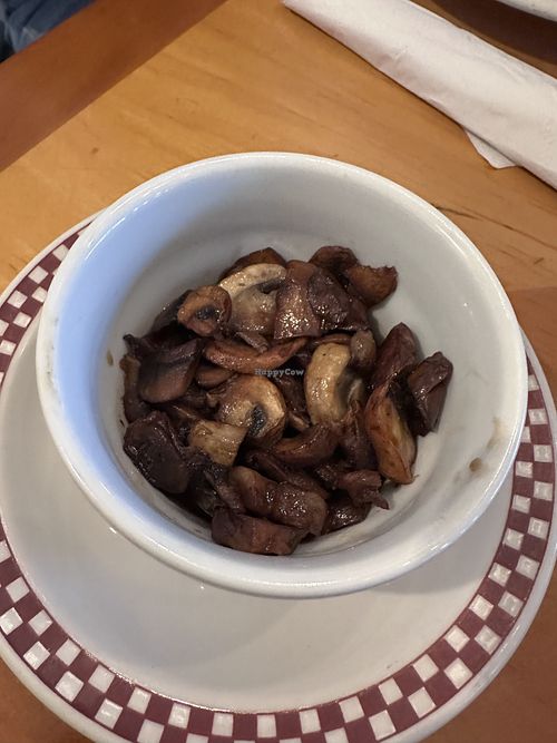 Mary’s mushrooms   at Sippin Cow in Bluffton