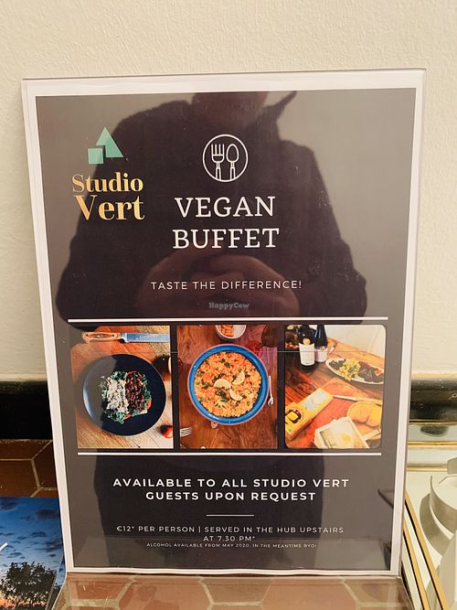 Vegan buffet for groups at Studio Vert  in Laroque-des-alberes