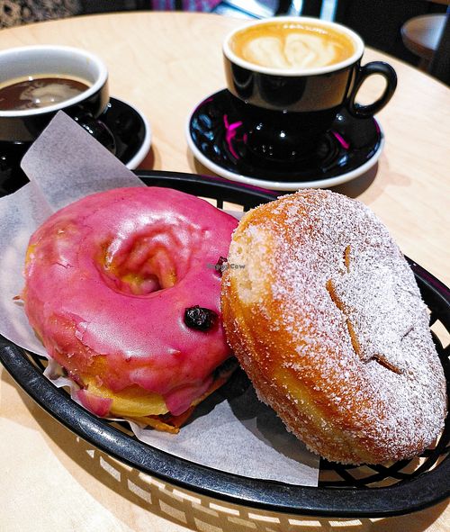 Hot wine & Mince pie donuts at Boneshaker Doughnuts in Paris