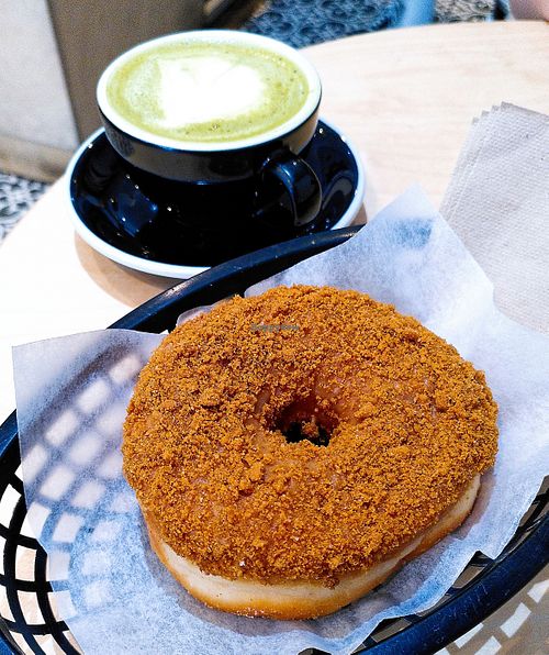 Spéculoos + Matcha Latte at Boneshaker Doughnuts in Paris
