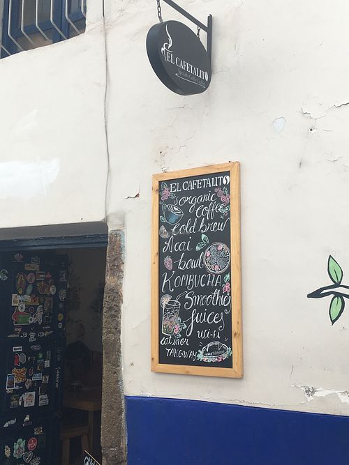 Outside sign at El Cafetalito in Cusco
