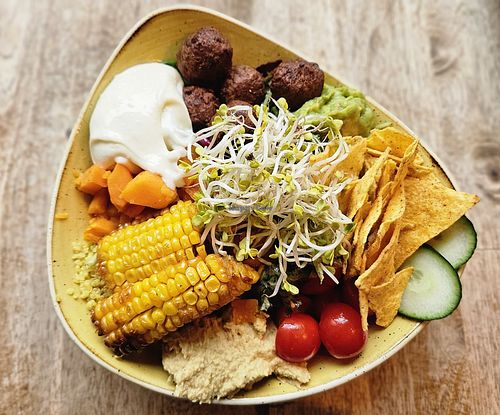 Burrito Bowl - Merry Meatball at Cocktailcafé Regie in Heidelberg