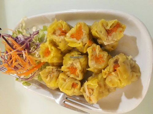 Kanom jeeb (dumplings) at Loving Hut - Bang Kholaem in Bangkok