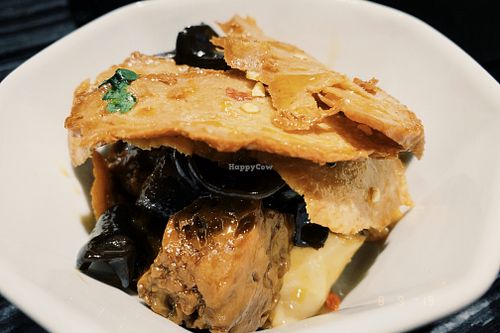 Side dish at Yangege 焱格格蔬食料理火锅 in Shanghai