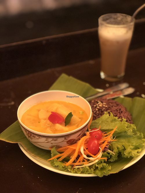 Delicious curry at Mr Green in Chiang Mai