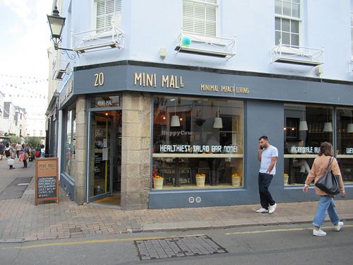 exterior at Mini Mall in Jersey